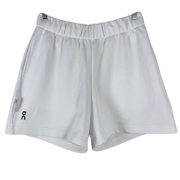 On Clouds Pants - ON Cloud Club Shorts Womens Medium White Pockets Running 1W10740069‎ NEW